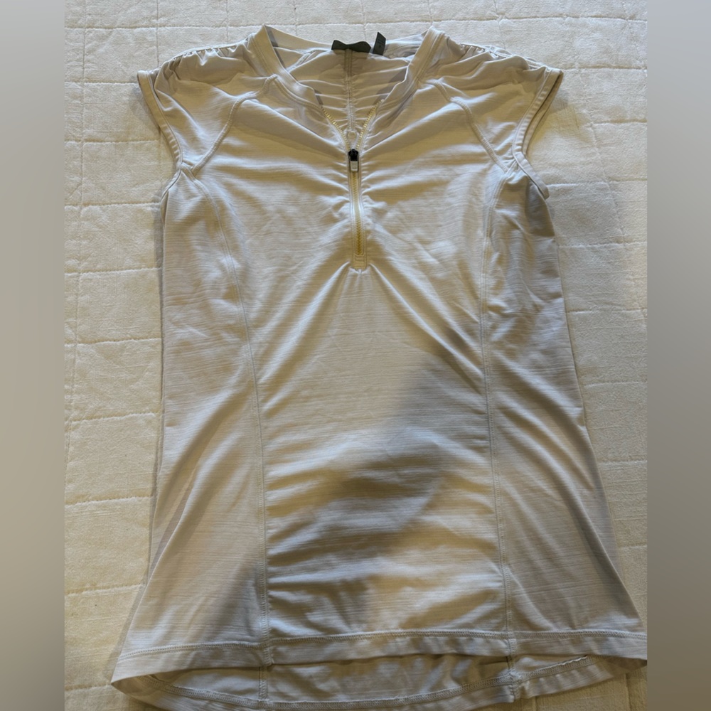 Athleta rash guard